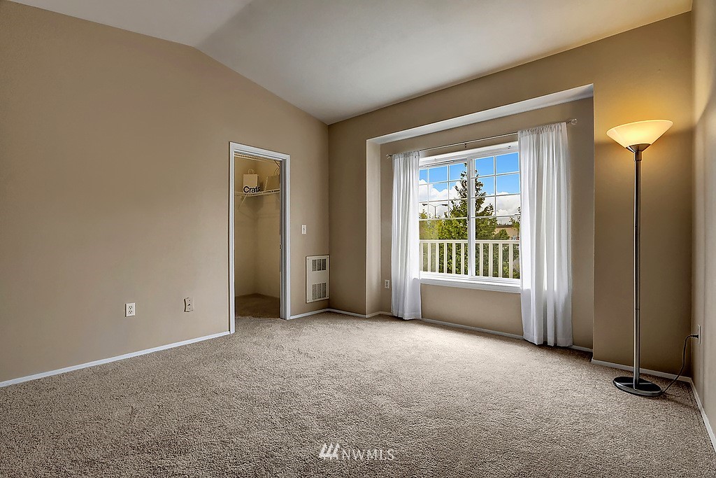 14120 Southeast 171st Way, Unit C301 Renton, WA 98058 - Photo 14 of 20 Gallery Image 14