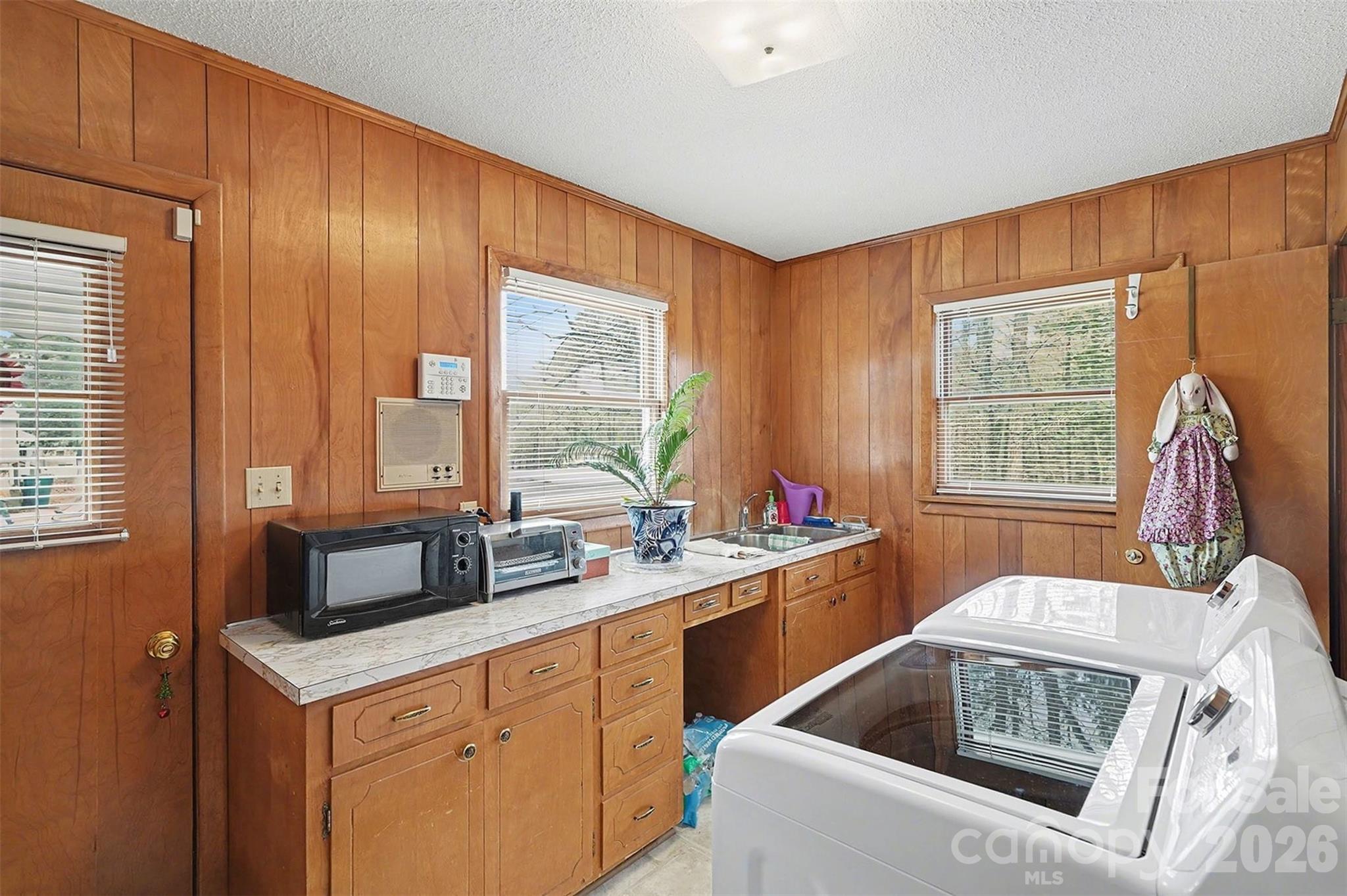 2401 Penninger Road Concord, NC 28025 - Photo 13 of 36