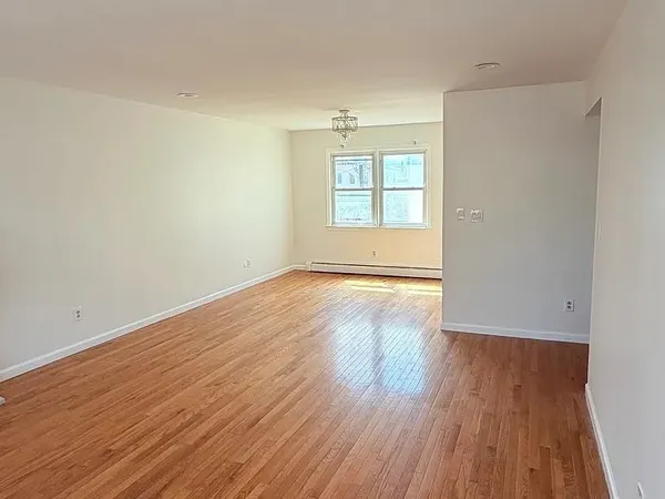 $3,200 | 79 Paterson Street, Unit 2, Jersey City, NJ 07307