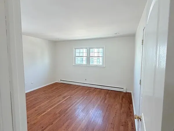 $3,200 | 79 Paterson Street, Unit 2, Jersey City, NJ 07307