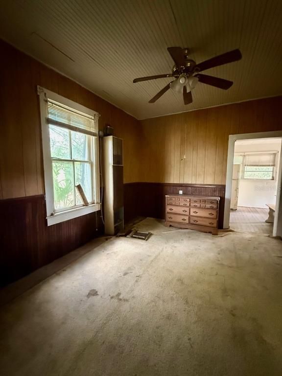 10010 Fort King Road Dade City, FL 33525 - Photo 13 of 36 a view of an empty room with a window