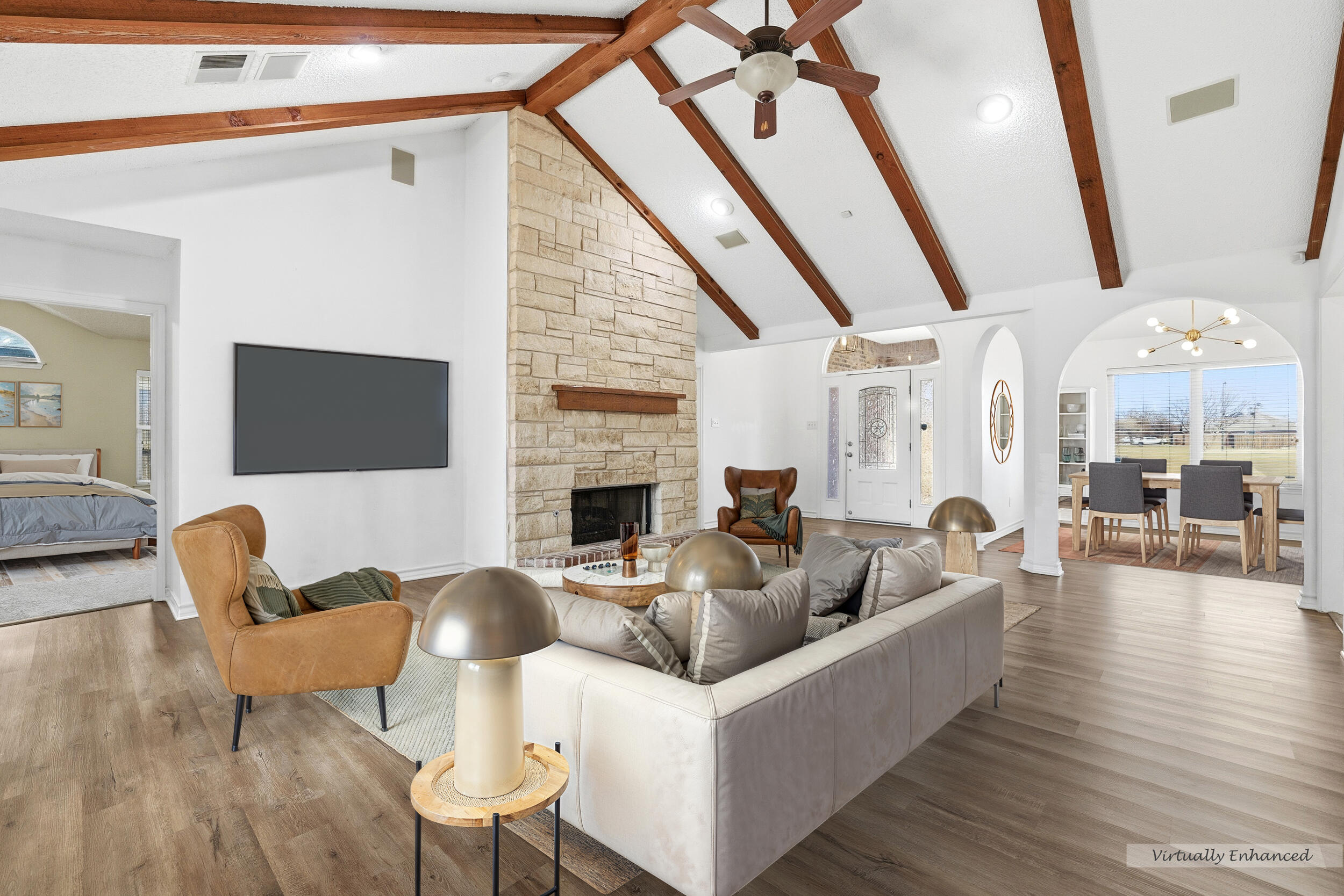 6005 100th Street Lubbock, TX 79424 - Photo 6 of 35 40_v_stage_livingroom_disclaimer