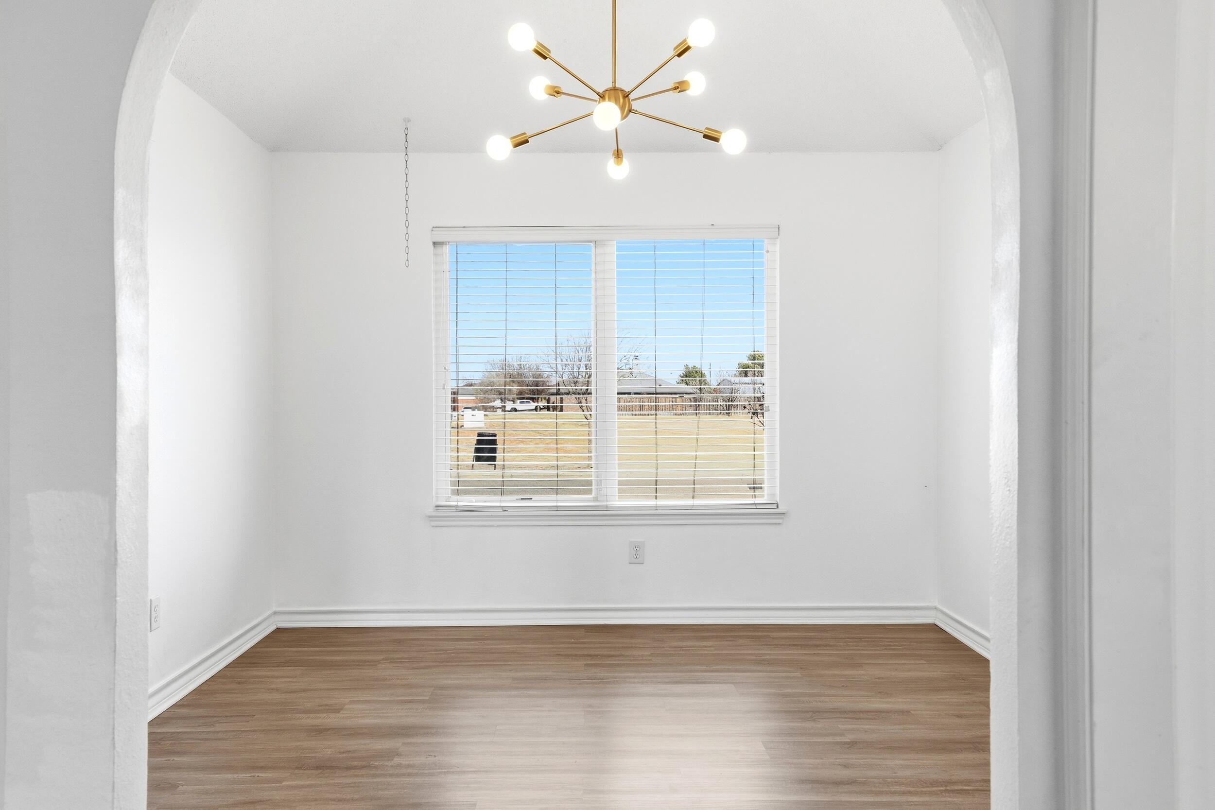 6005 100th Street Lubbock, TX 79424 - Photo 10 of 35 10_img_9390