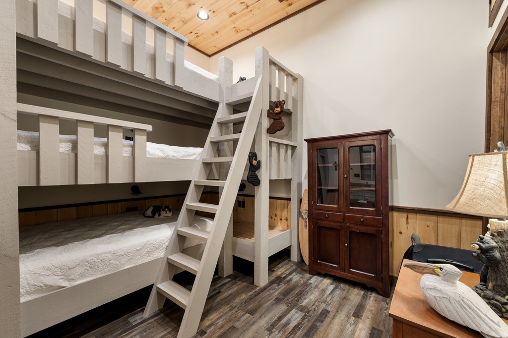 585 Blue Ridge Heights Drive Blue Ridge, GA 30513 - Photo 41 of 75