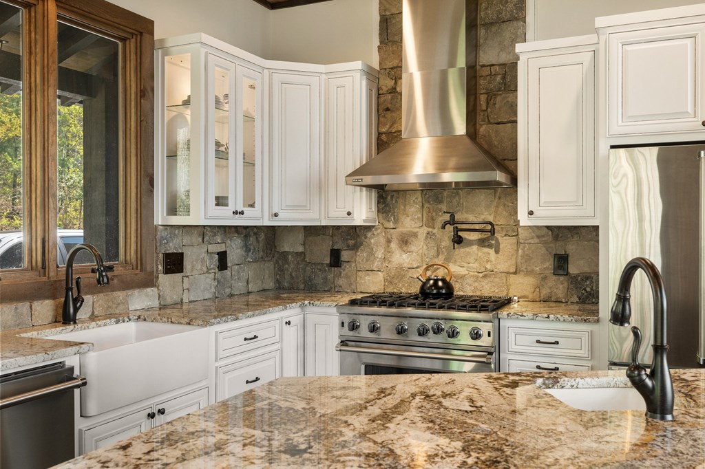 585 Blue Ridge Heights Drive Blue Ridge, GA 30513 - Photo 64 of 75