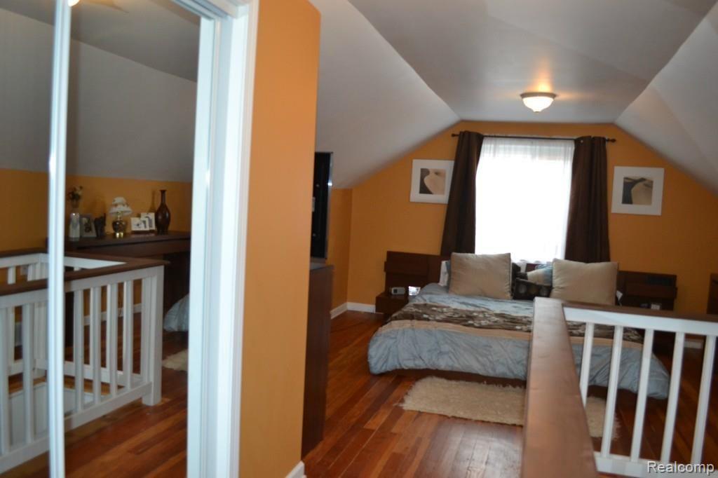 8317 Rosedale Boulevard Allen Park, MI 48101 - Photo 11 of 25 DSC_0049.jpg