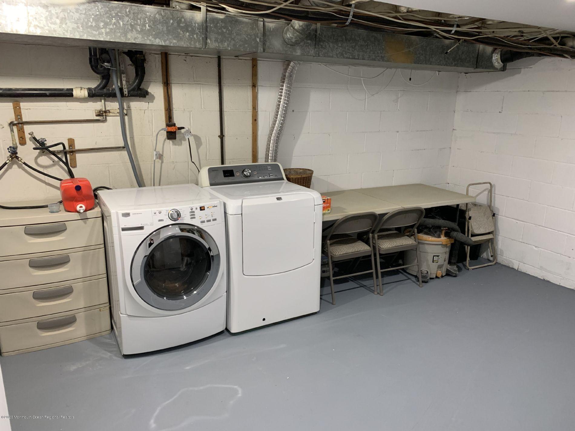 400 Laurel Brook Drive, Unit B Brick, NJ 08724 - Photo 22 of 25 23