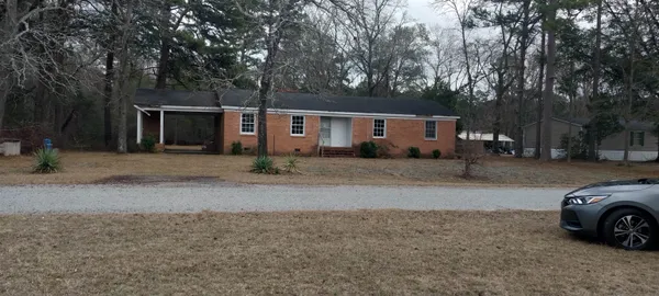 $74,900 | 81 Wintergreen Road, Salters, SC 29590