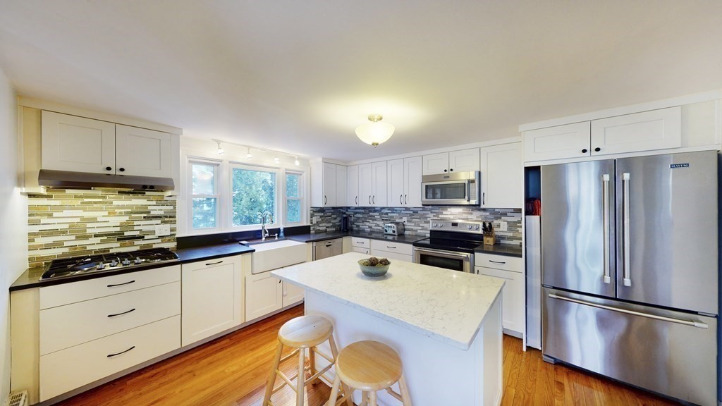 200 Salem Road Billerica, MA 01821 - Photo 11 of 42
