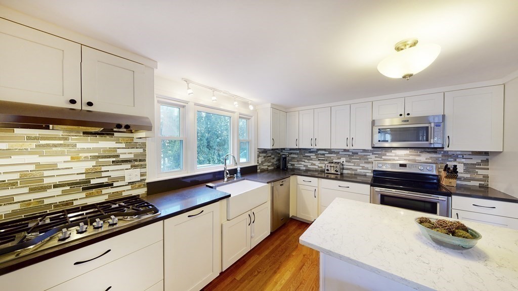 200 Salem Road Billerica, MA 01821 - Photo 12 of 42
