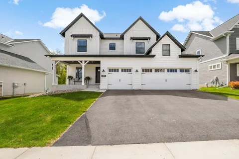 $765,000 | 107 Maple Terrace, Waconia, MN 55387