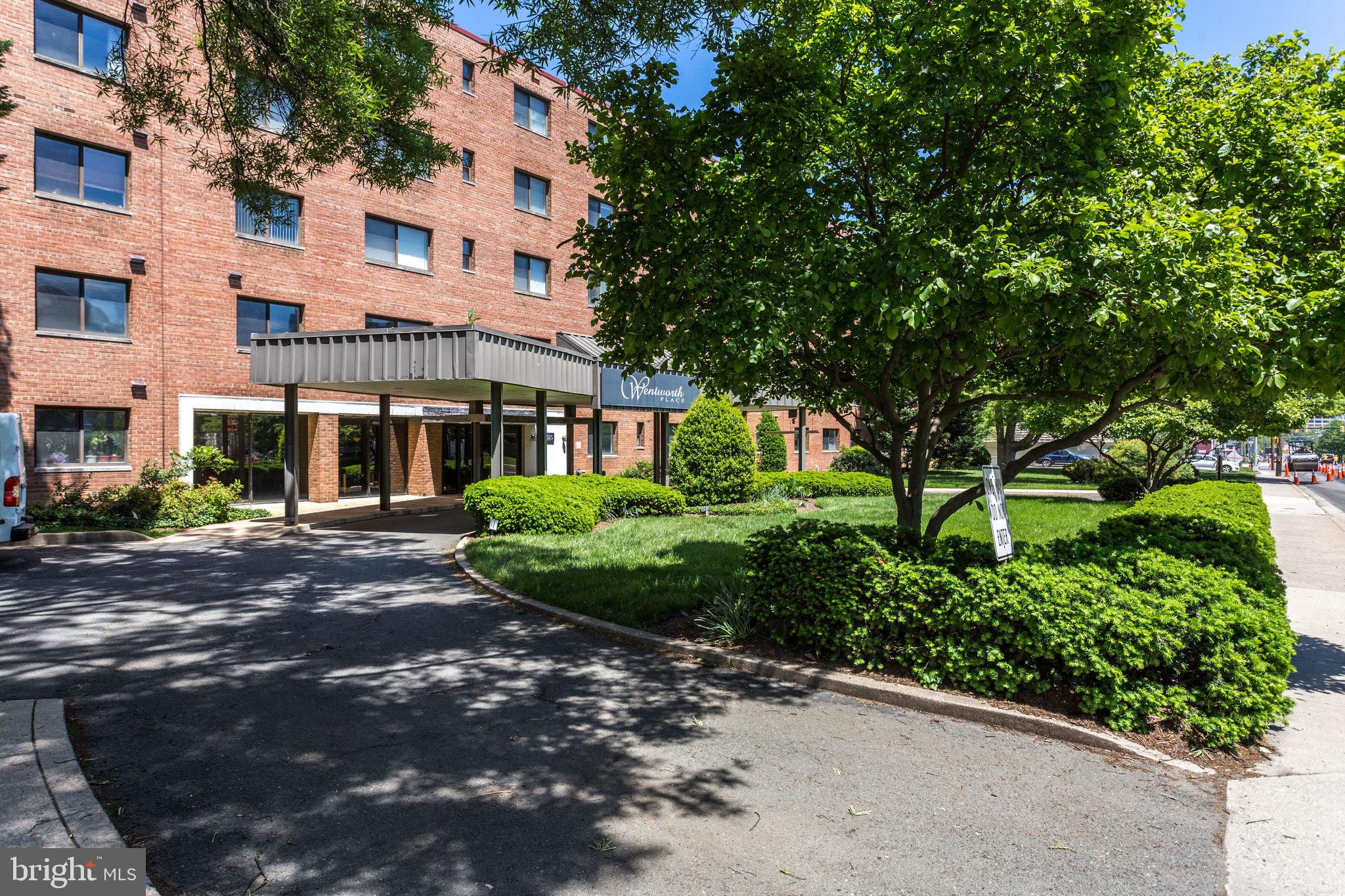 3515 Washington Boulevard, Unit 415 Arlington, VA 22201 - Photo 3 of 60