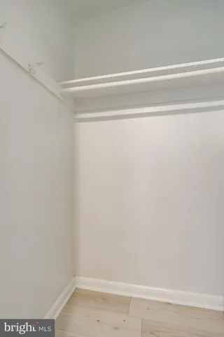 $2,400 | 3515 Washington Boulevard, Unit 415, Arlington, VA 22201