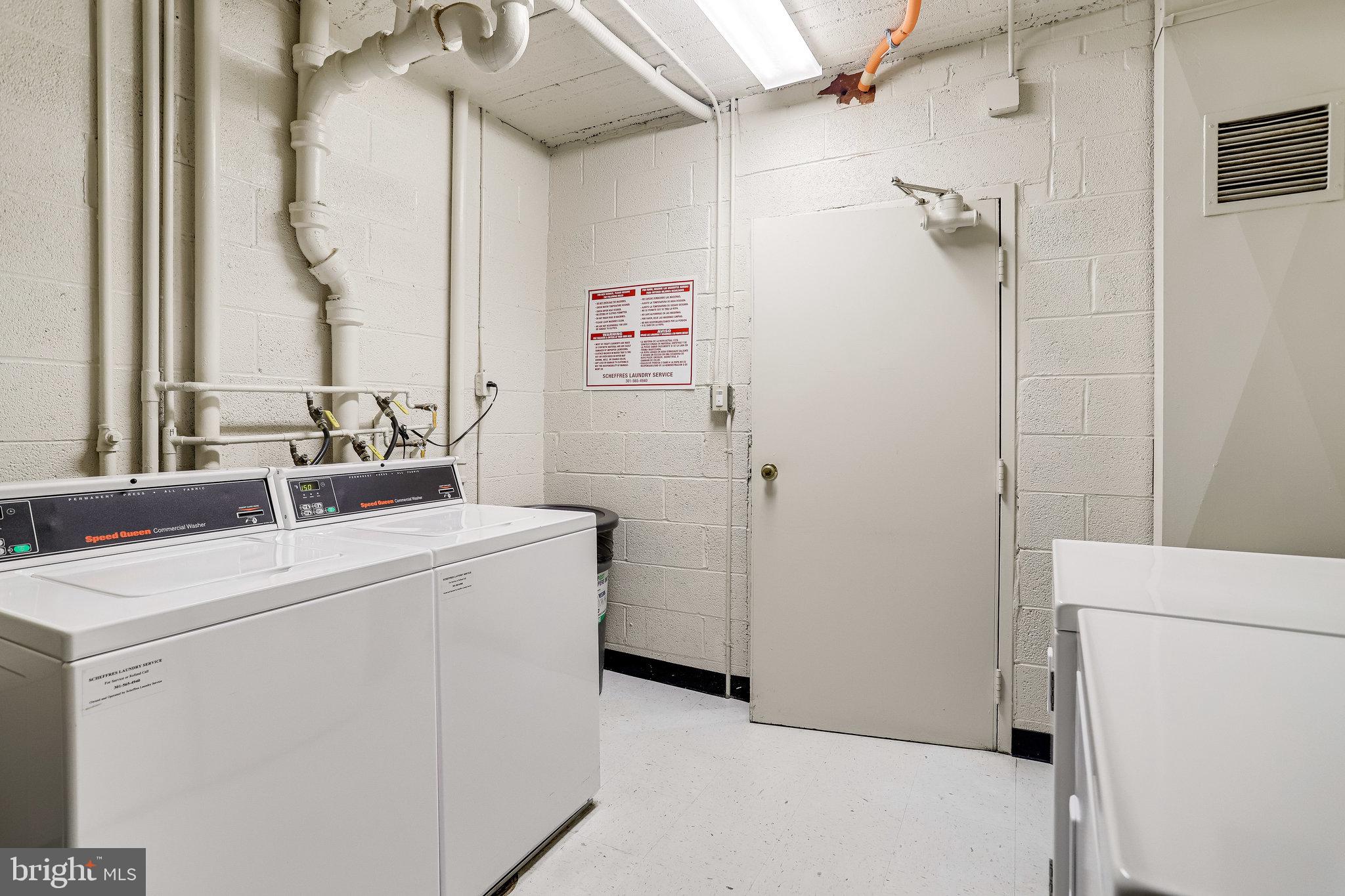3515 Washington Boulevard, Unit 415 Arlington, VA 22201 - Photo 59 of 60 a view of bathroom
