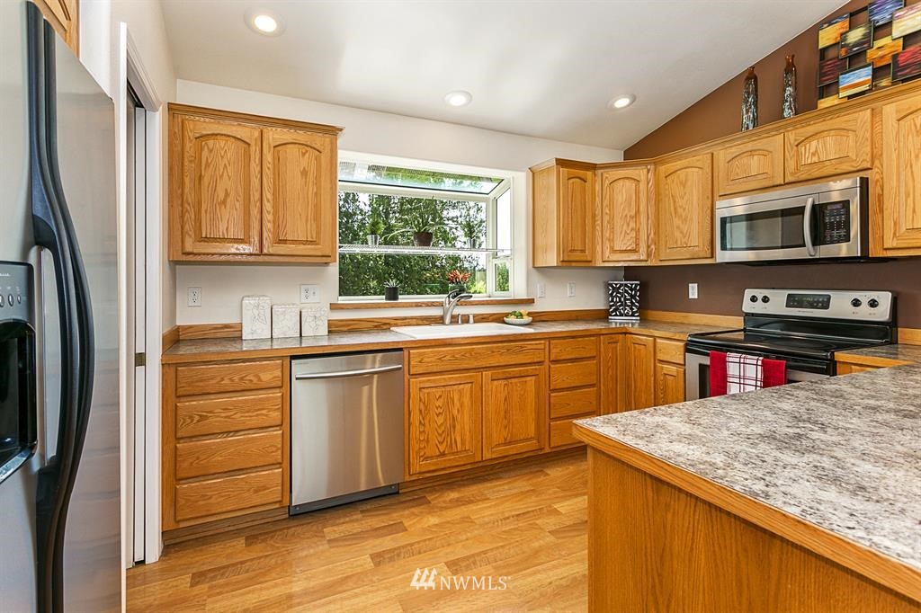 12309 Rainbow Road Arlington, WA 98223 - Photo 2 of 25