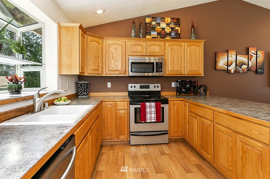 12309 Rainbow Road Arlington, WA 98223 - Photo 3 of 25