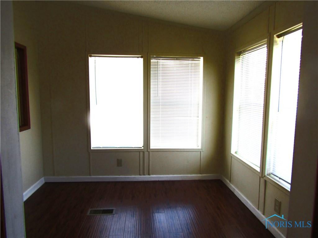 8277 Latcha Road Perrysburg, OH 43551 - Photo 32 of 34 Gallery Image 32