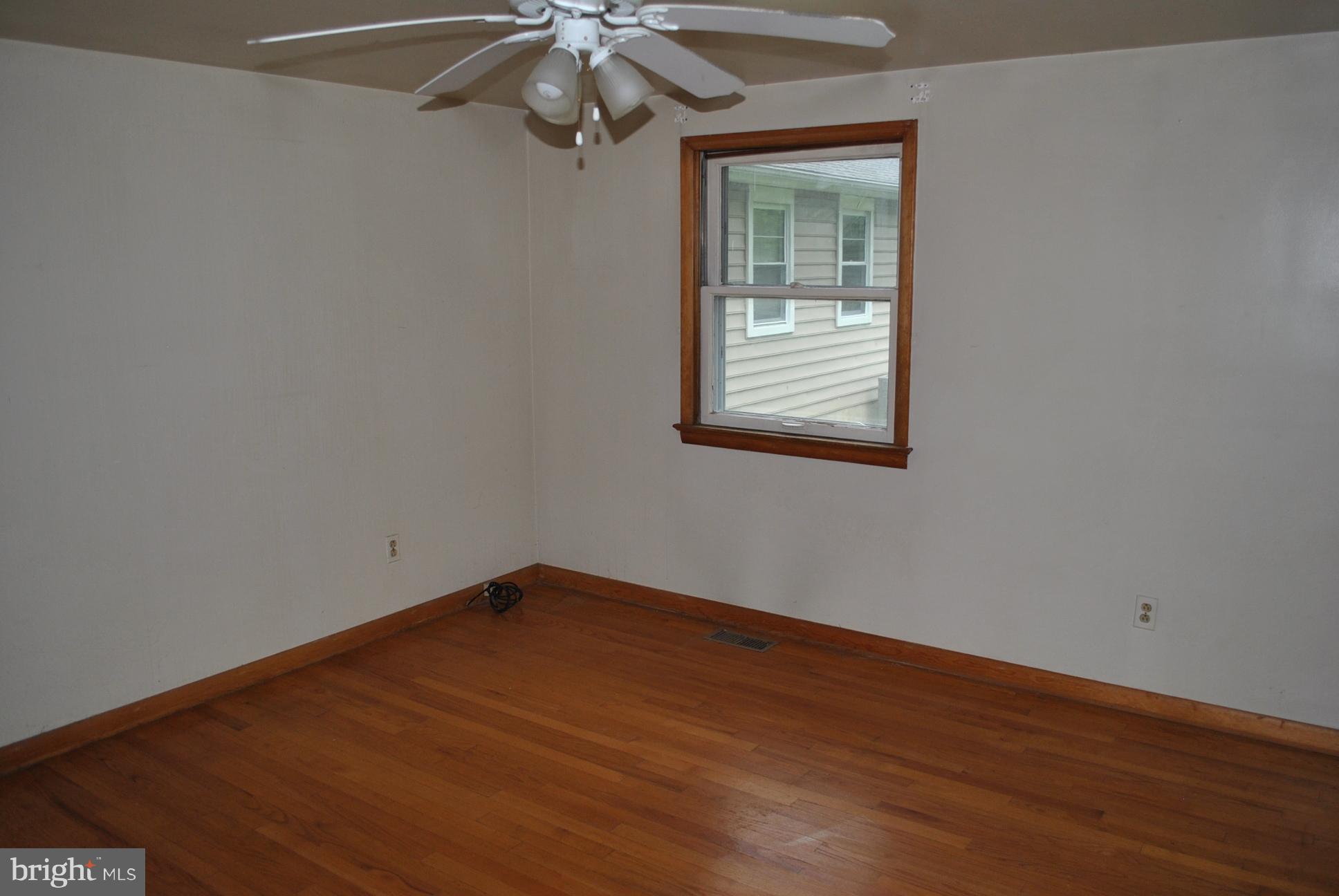 3803 Rockdale Road Manchester, MD 21102 - Photo 19 of 30 an empty room with a window