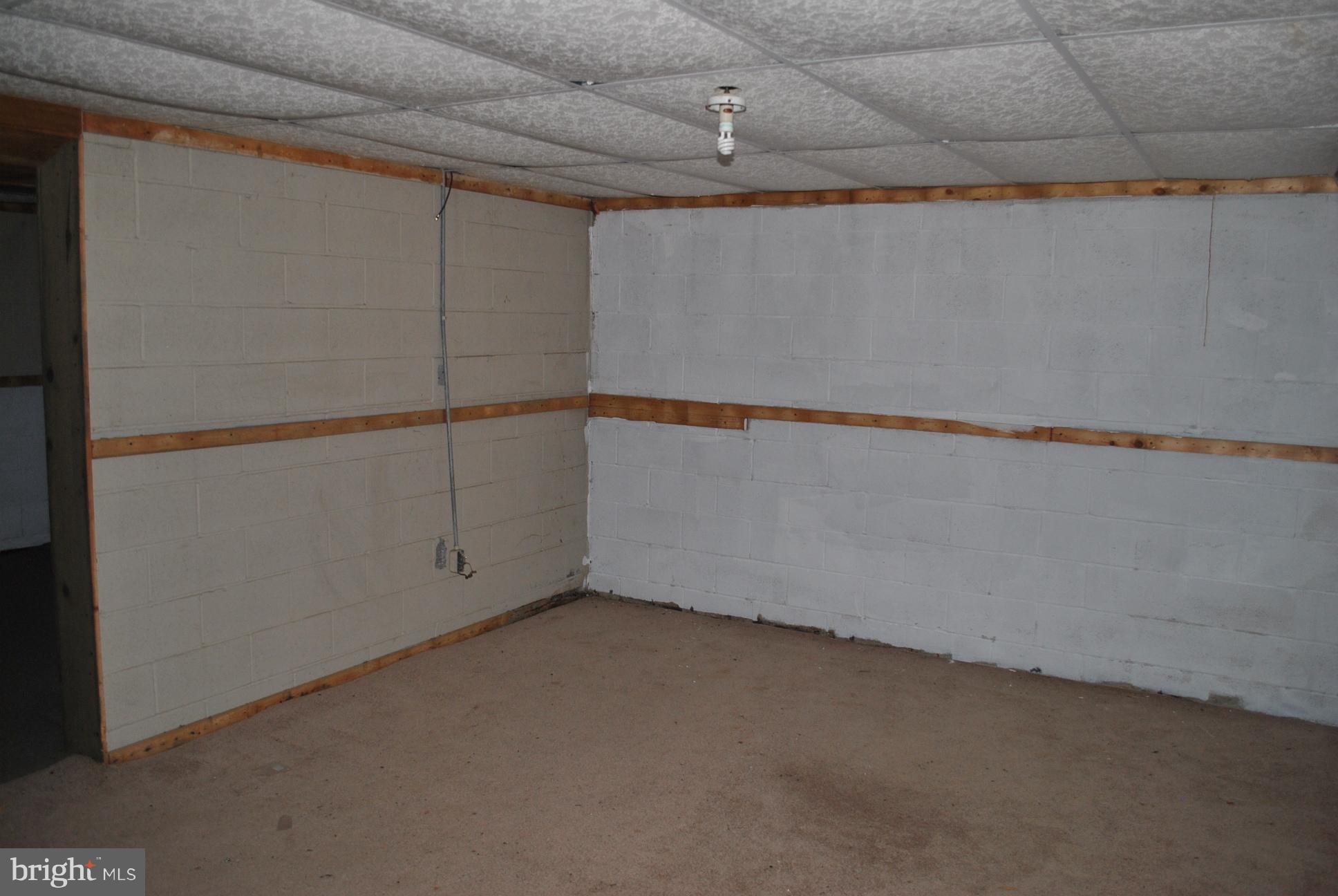 3803 Rockdale Road Manchester, MD 21102 - Photo 25 of 30 a view of an empty room