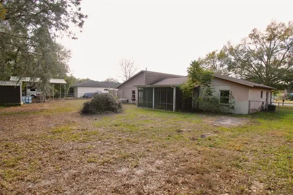 $200,000 | 4090 Old Colony Road, Mulberry, FL 33860