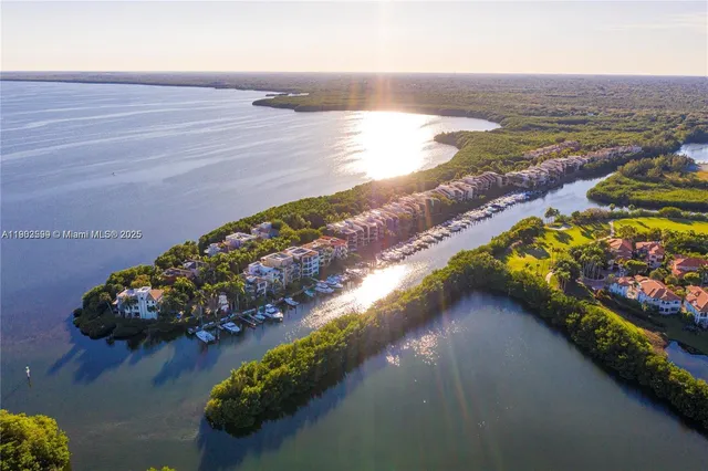 $1,500,000 | 5863 Paradise Point Drive, Palmetto Bay, FL 33157