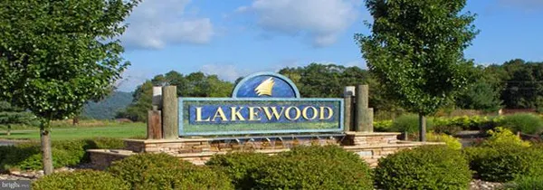 $44,900 | 21 North Lakewood Drive, Ridgeley, WV 26753