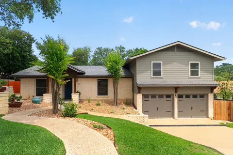 $979,000 | 8718 Tallwood Drive, Austin, TX 78759
