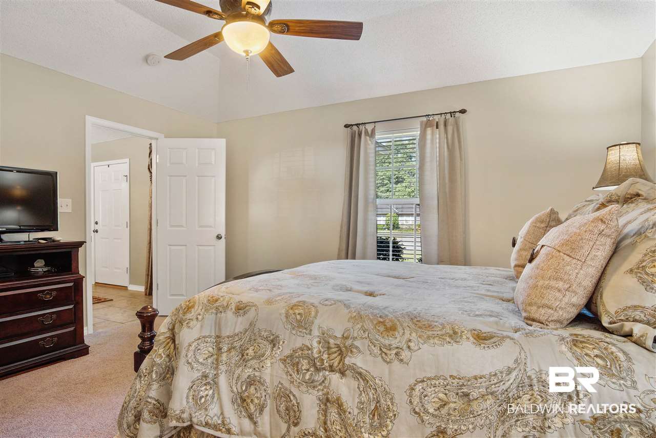 257 Carnation Street Mobile, AL 36609 - Photo 13 of 33