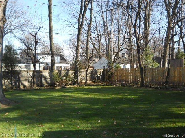 332 Stephens Road Grosse Pointe, MI 48236 - Photo 19 of 19 005