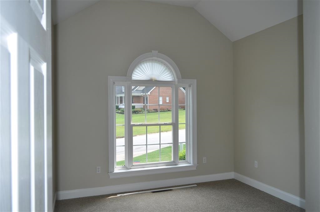 927 Squires Point Duncan, SC 29334 - Photo 9 of 21