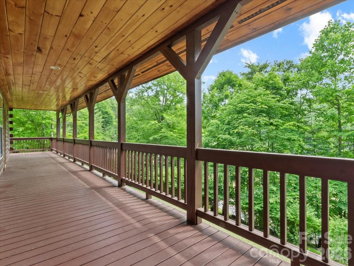 439 Upper Pig Pen Road Green Mountain, NC 28740 - Photo 3 of 28