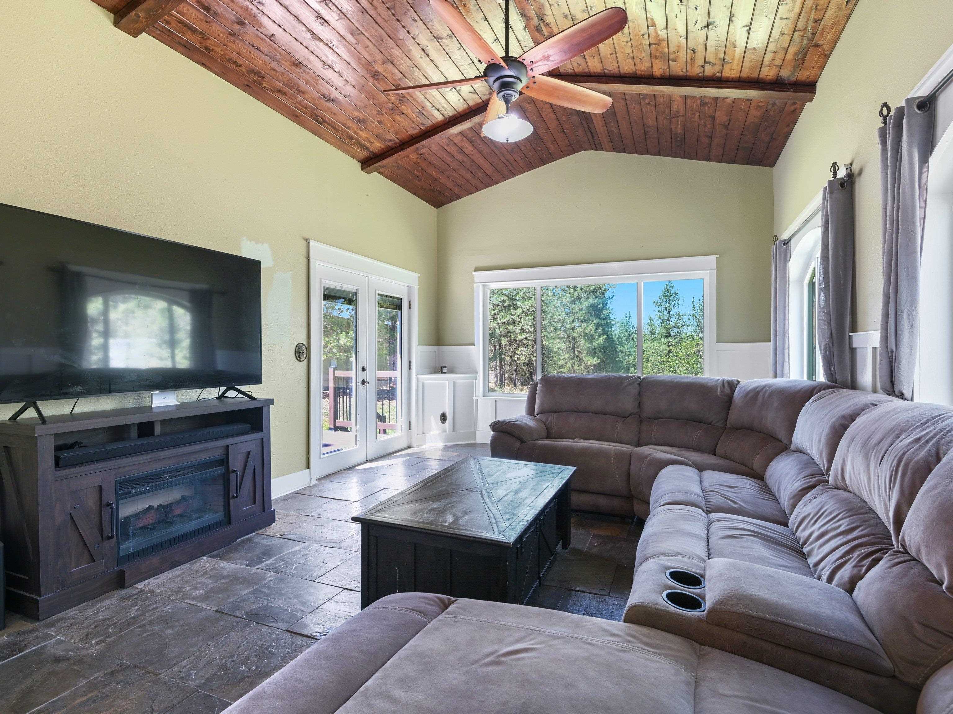 15216 West Bluegrass Road Nine Mile Falls, WA 99026 - Photo 8 of 40 Gallery Image 8
