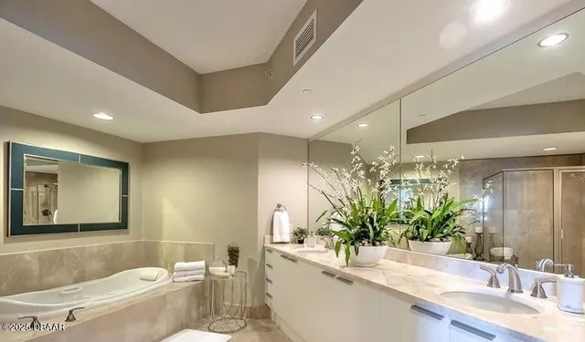 $585,000 | 241 Riverside Drive, Unit 2402, Daytona Beach, FL 32117