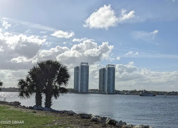 $585,000 | 241 Riverside Drive, Unit 2402, Holly Hill, FL 32117