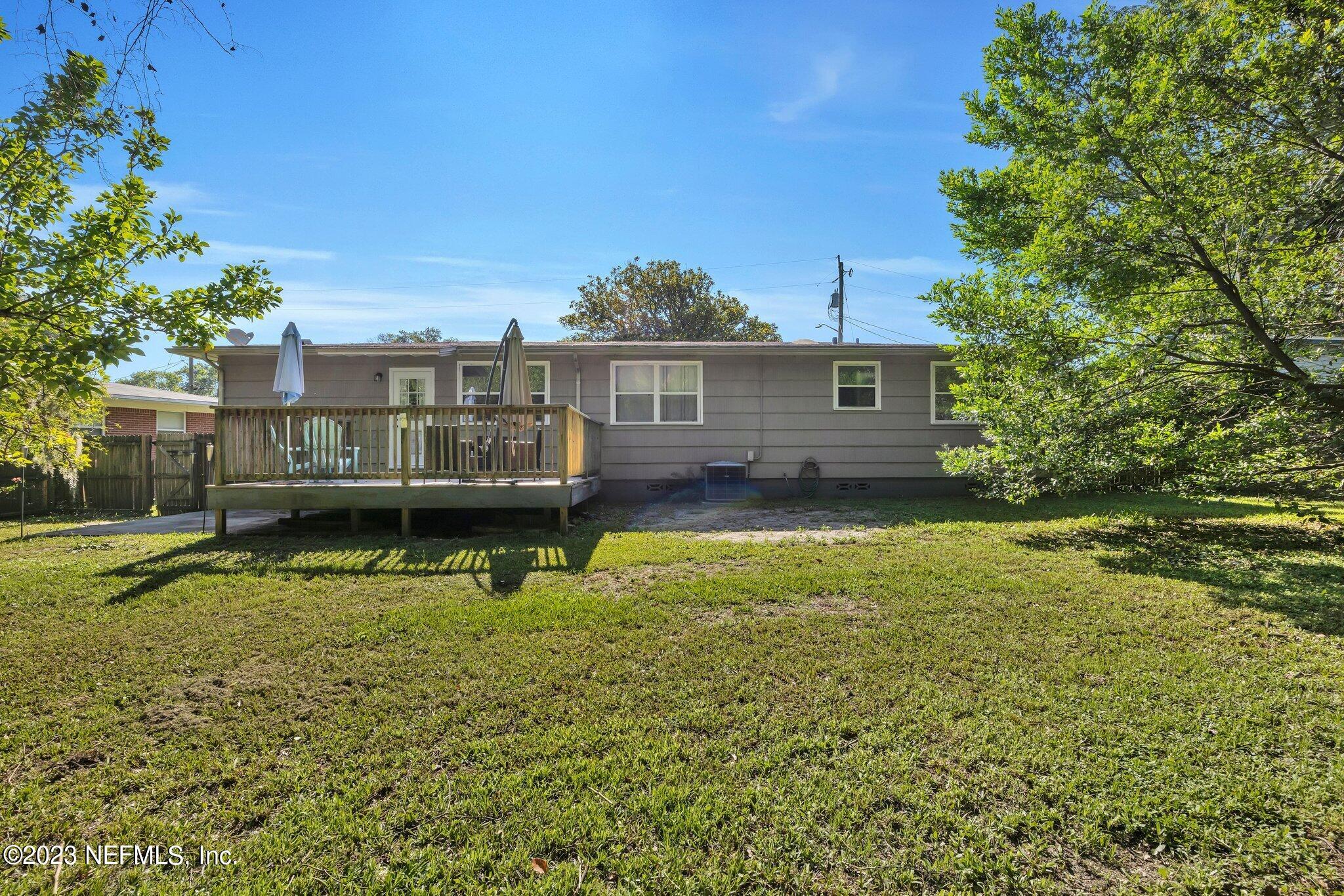 7332 Midway Road Jacksonville, FL 32244 - Photo 33 of 34 Backyard