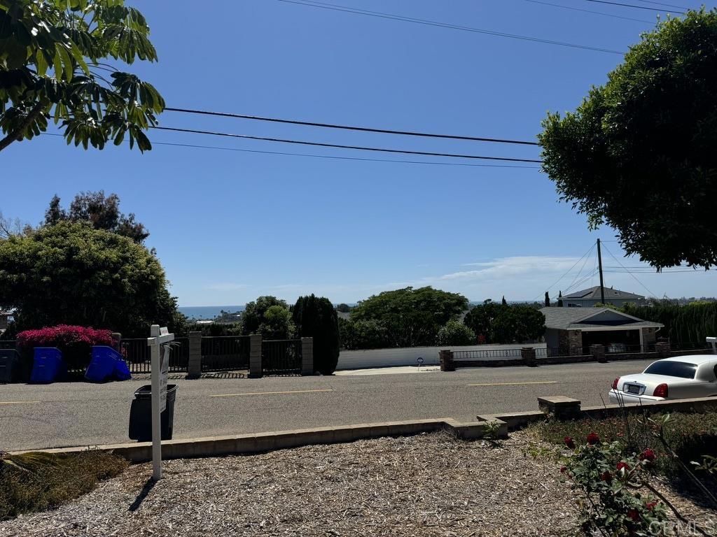 4340 Highland Drive Carlsbad, CA 92008 - Photo 6 of 28