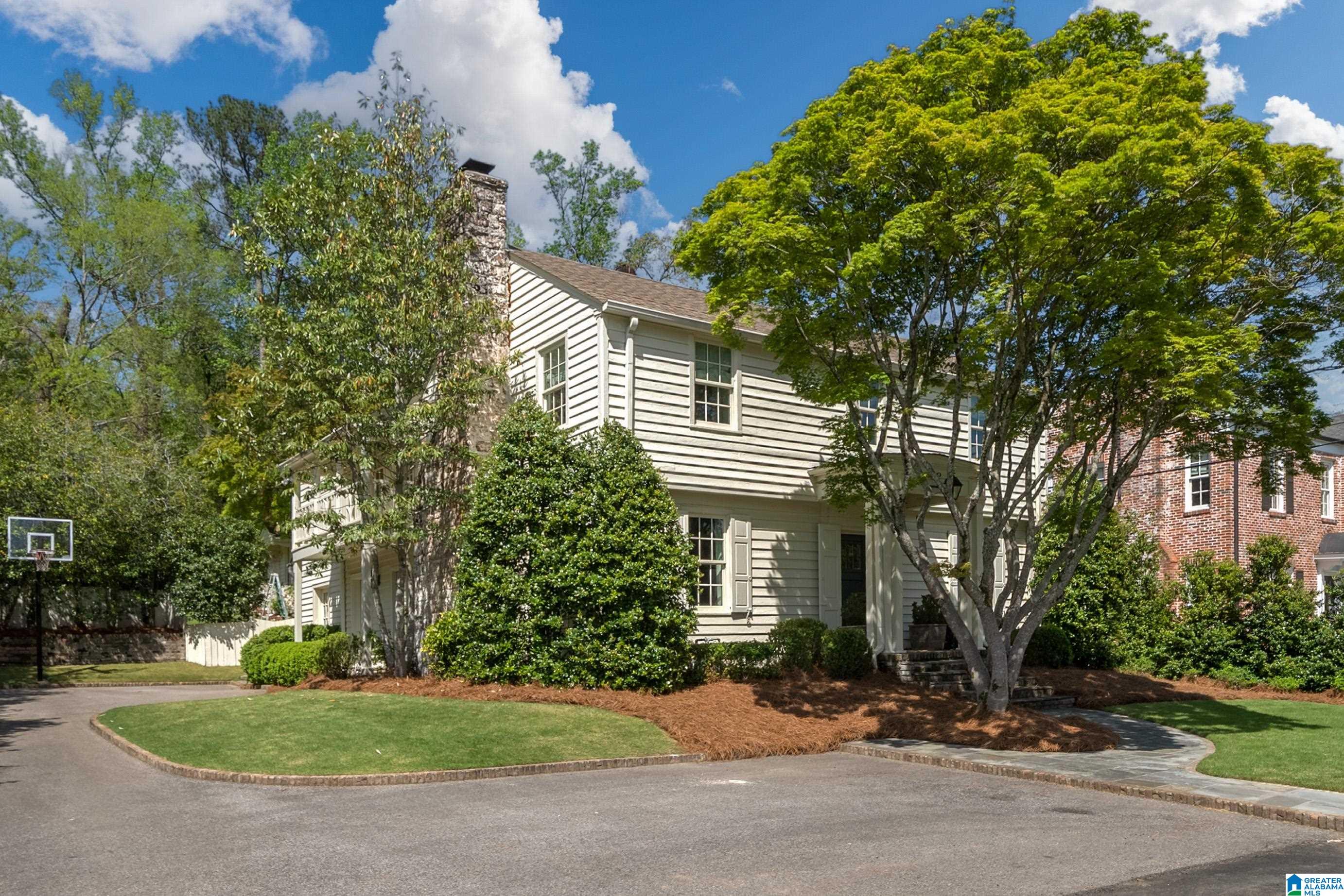 8 Clarendon Road Birmingham, AL 35213 - Photo 3 of 69
