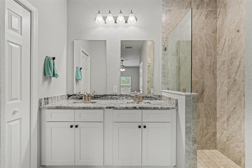 18020 Macassar Road Weeki Wachee, FL 34614 - Photo 21 of 34