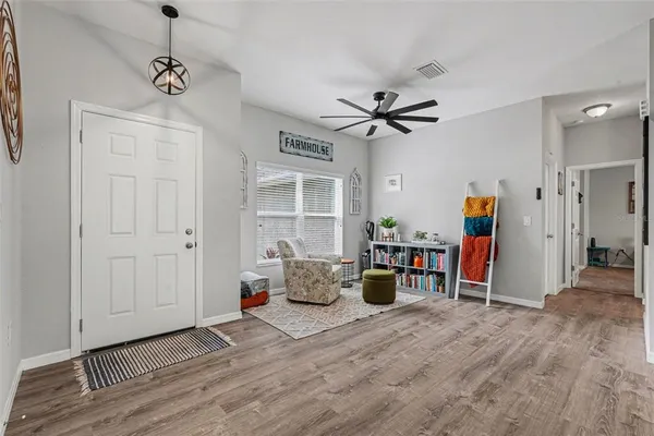 $325,000 | 18020 Macassar Road, Weeki Wachee, FL 34614