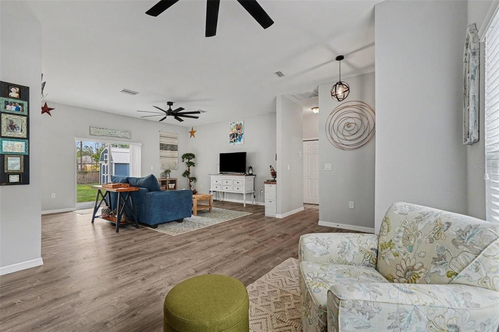 18020 Macassar Road Weeki Wachee, FL 34614 - Photo 5 of 34