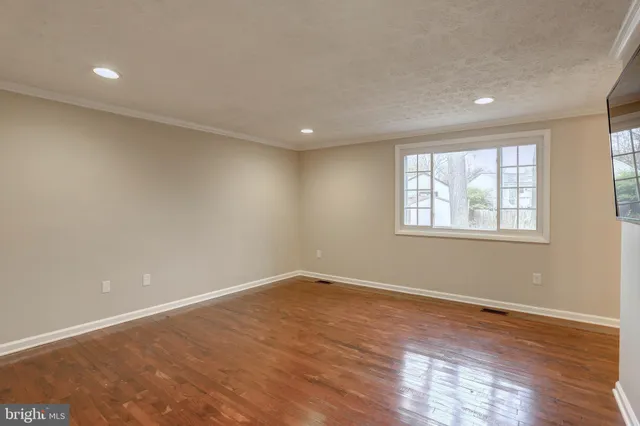 $500,000 | 9321 Kenbrooke Court, Laurel, MD 20723