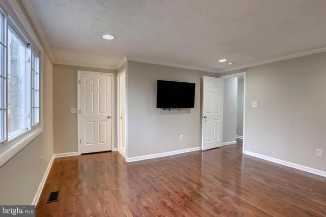 $500,000 | 9321 Kenbrooke Court, Laurel, MD 20723