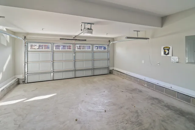 $1,950 | 1176 Elizabeth Lane, Clarksville, TN 37042