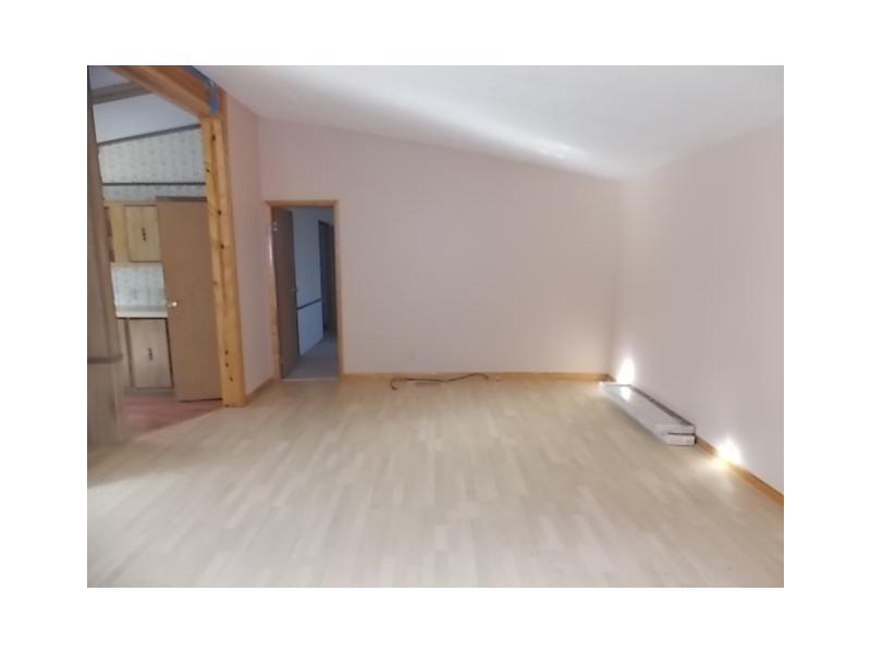 174 Chestnut Road Avella, PA 15312 - Photo 2 of 11 Living Room.