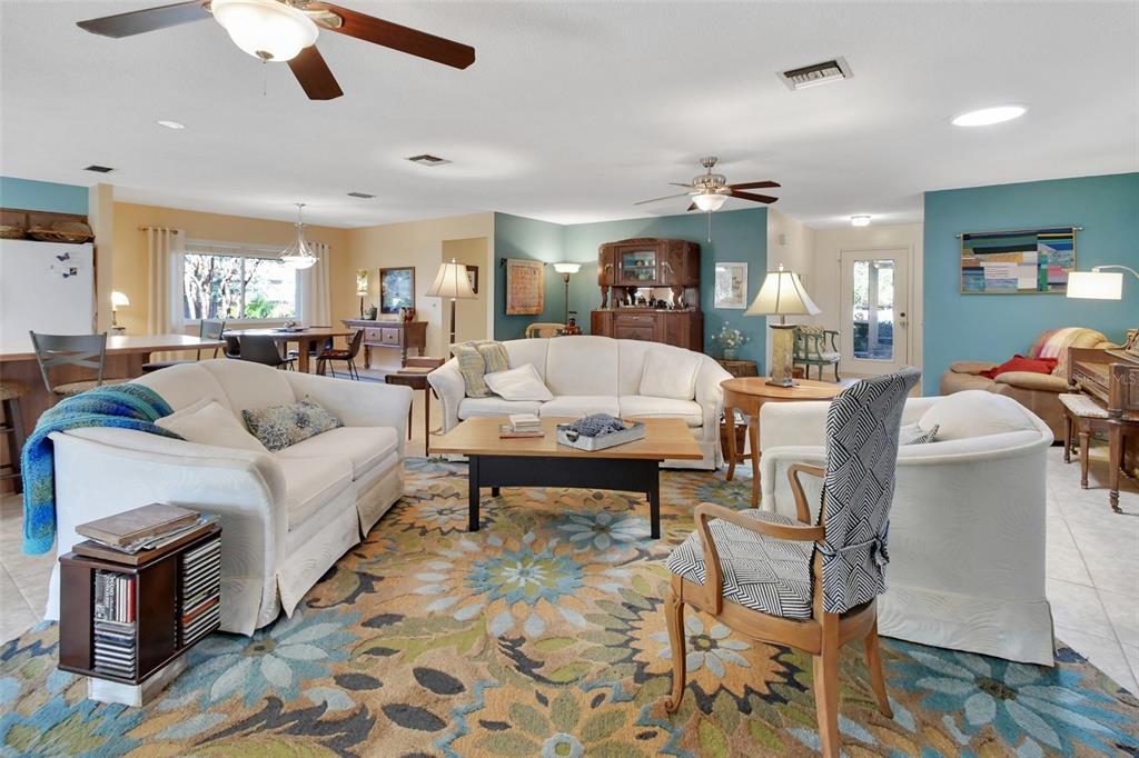 890 Lancaster Road DeLand, FL 32720 - Photo 5 of 38 Gallery Image 5