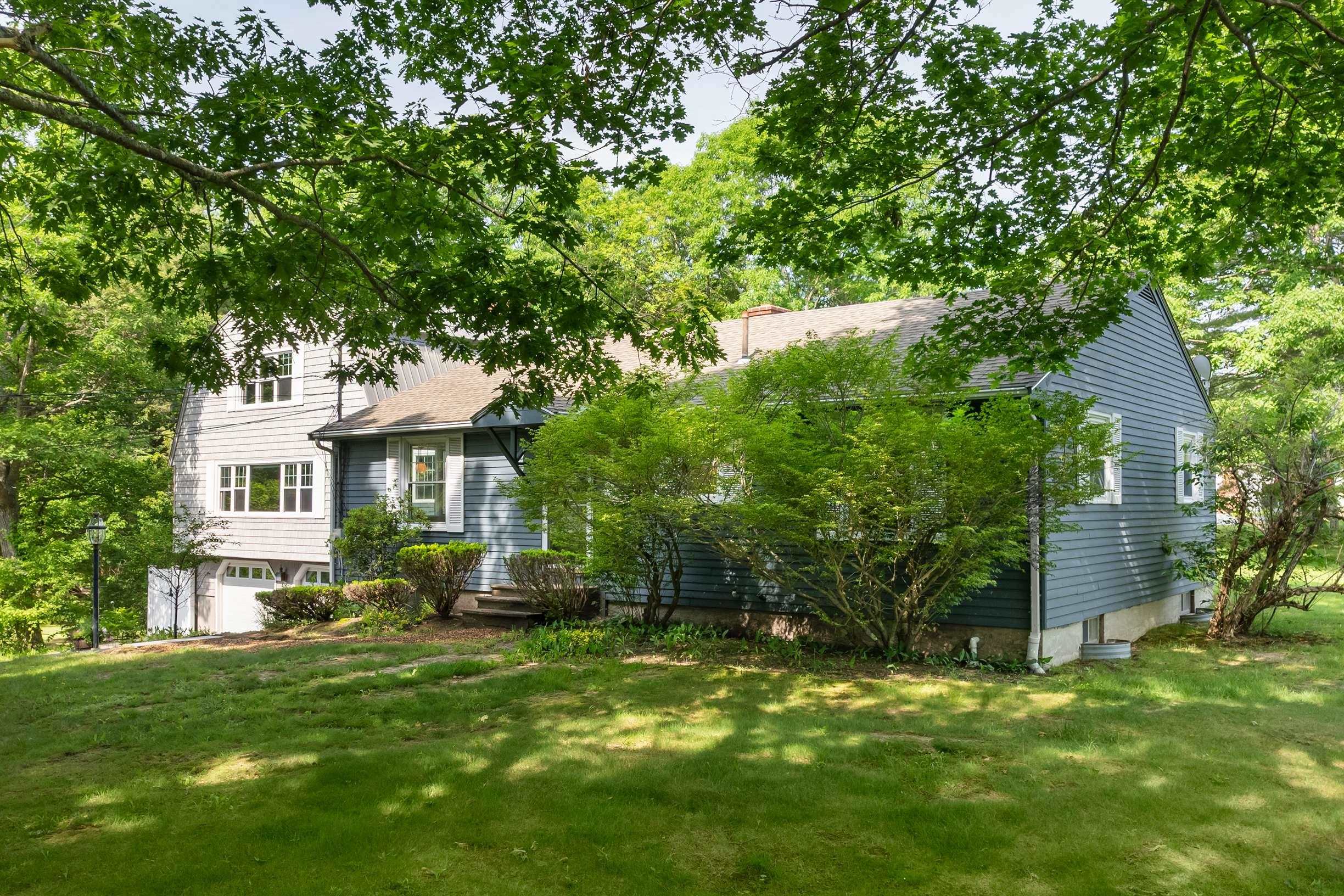 31 Scotland Bridge Road York, ME 03909 - Photo 3 of 33