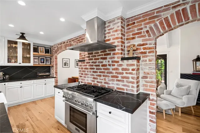 $3,680,000 | 615 Seaview Street, Laguna Beach, CA 92651