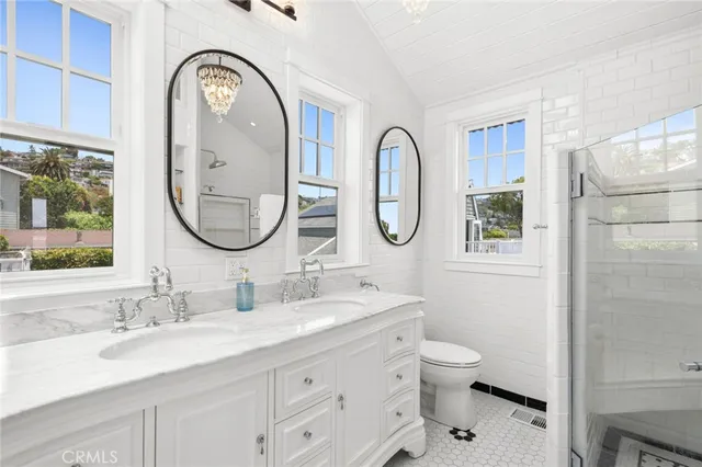 $3,680,000 | 615 Seaview Street, Laguna Beach, CA 92651