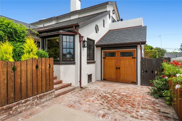 $3,680,000 | 615 Seaview Street, Laguna Beach, CA 92651