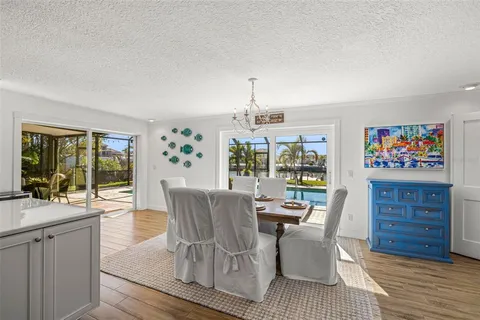 $1,499,000 | 3784 42nd Avenue South, St. Petersburg, FL 33711